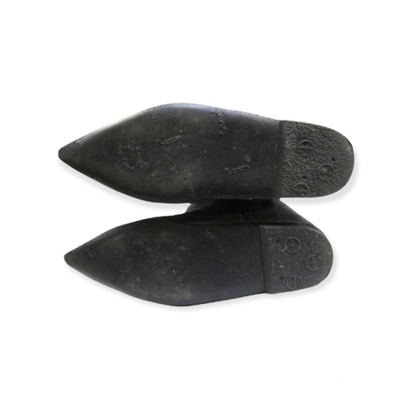 Balenciaga - Picture 3 of 4